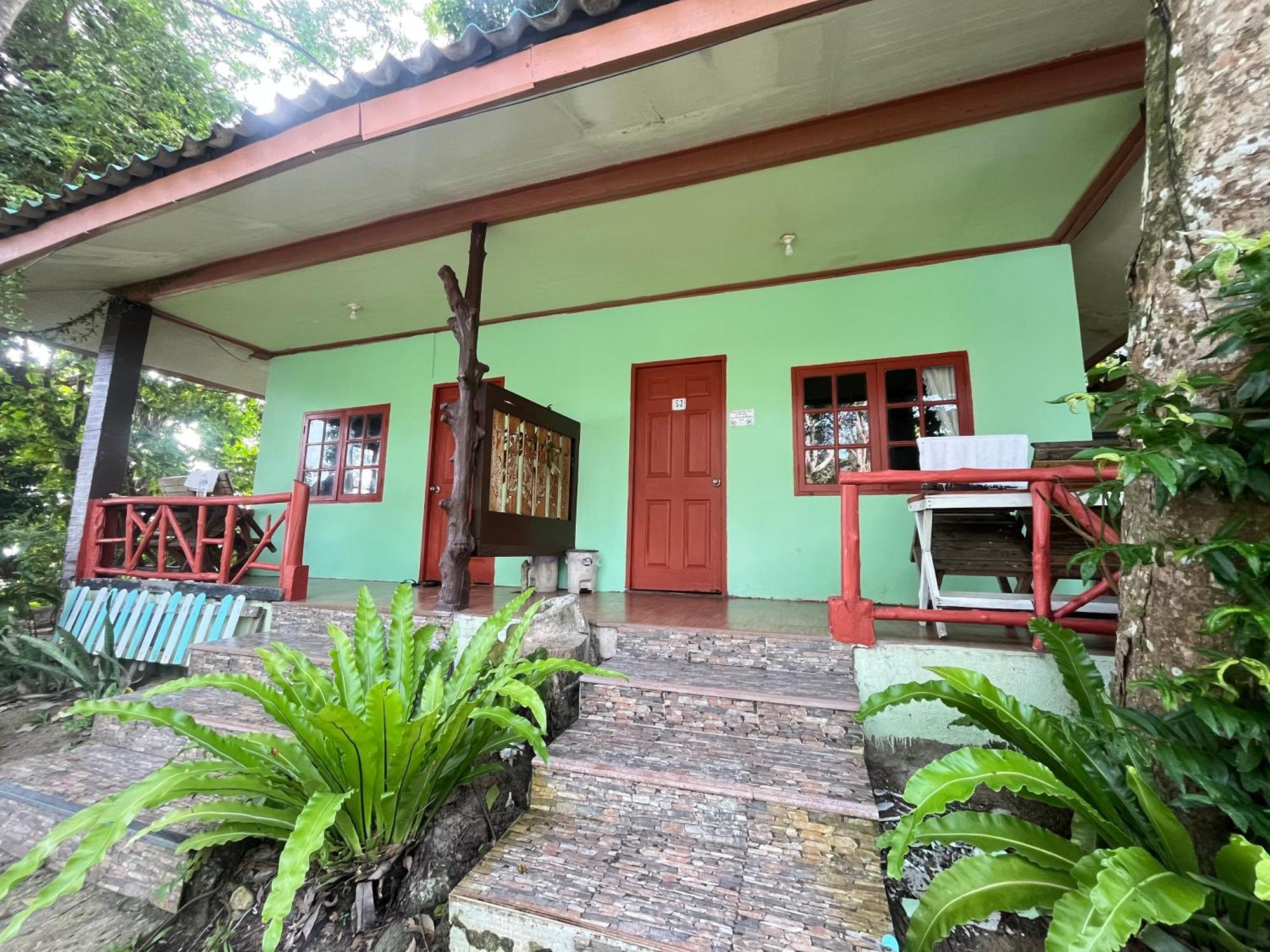 Koh Mook Garden Beach Resort Exterior photo