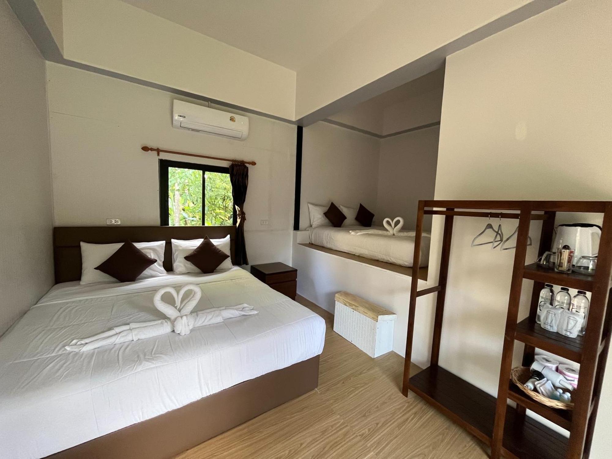 Koh Mook Garden Beach Resort Exterior photo